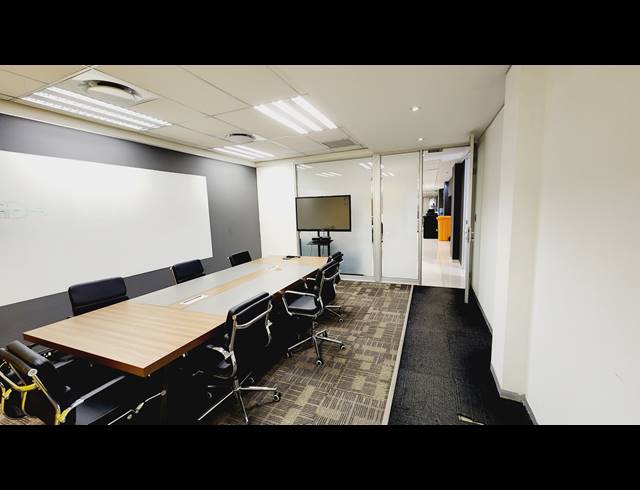 2,221M² WAREHOUSE FOR SALE IN NORTH RIDING